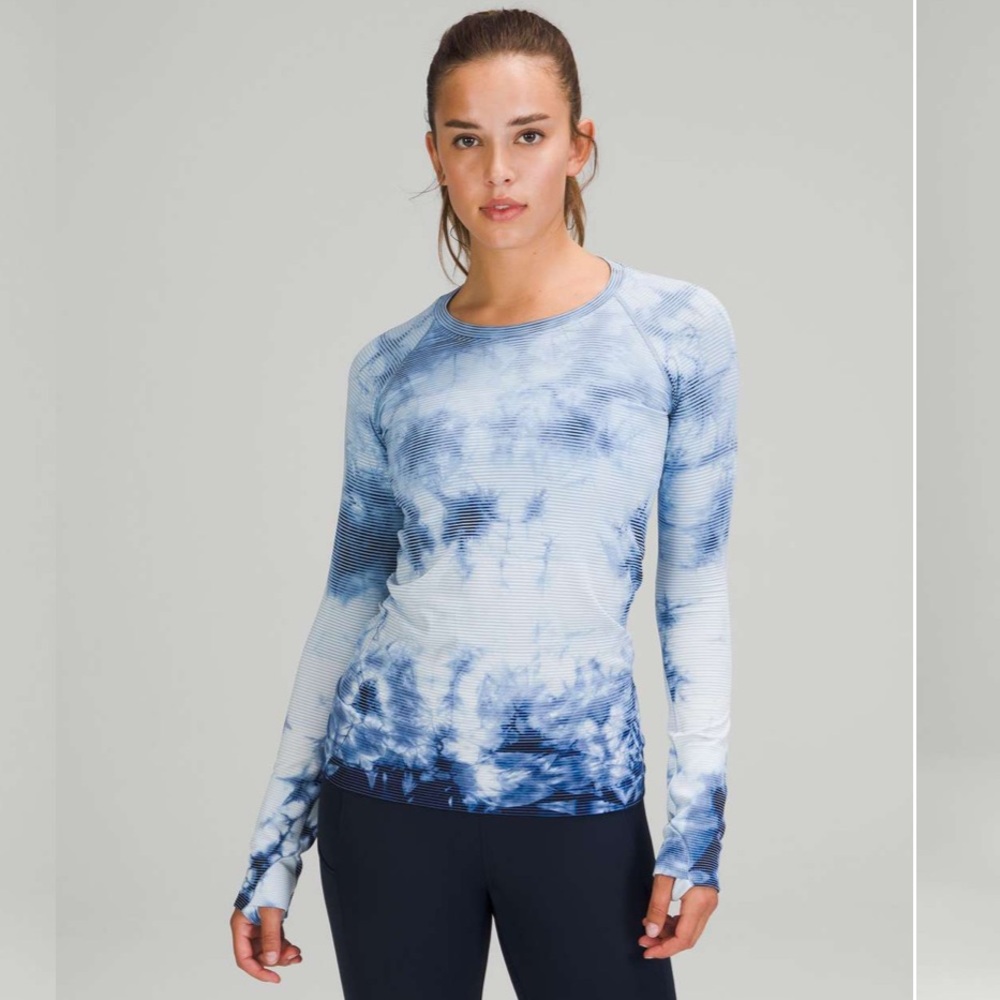 Lululemon Swiftly Tech Long Sleeve 2.0 Size 6 Shibori Stripe True Navy